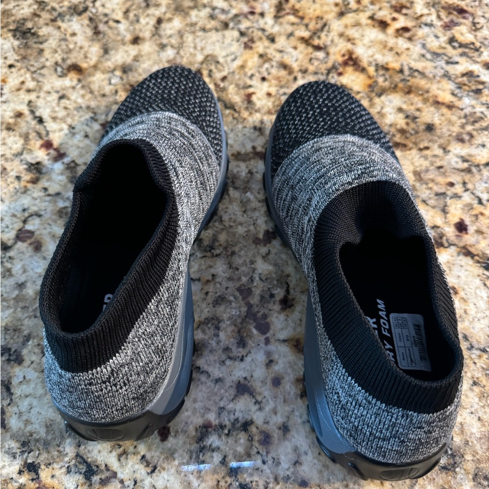 Women’s Hyper Arch Memory Foam Hyperboost Grey Size 10.5 NWOT - Picture 2 of 5
